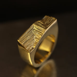 XYZ SIGNATURE RING