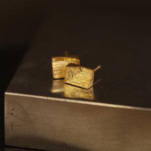 Unique geometric design 18ct gold stud earrings with hand-carved details, cuboid gold studs for men