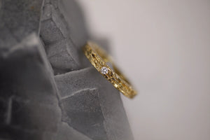 Sculpted 18k gold and diamond Simvia ring, diamond wedding ring, art jewellery